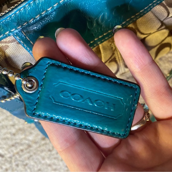 COACH 5-Piece Set INCLUDES FREE CARE CARDS - Picture 7 of 16